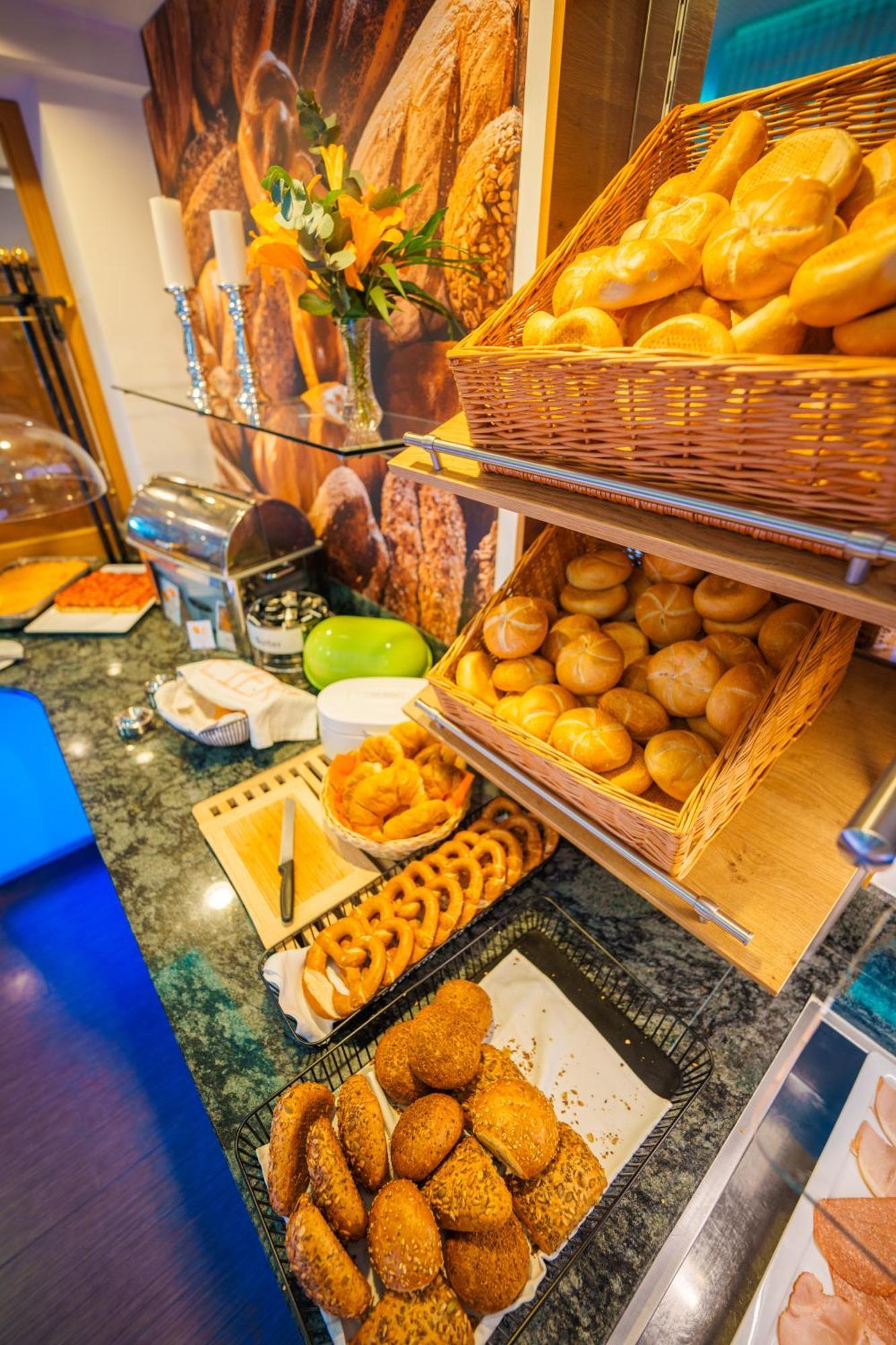 Hotel Plankl Altötting Zewnętrze zdjęcie